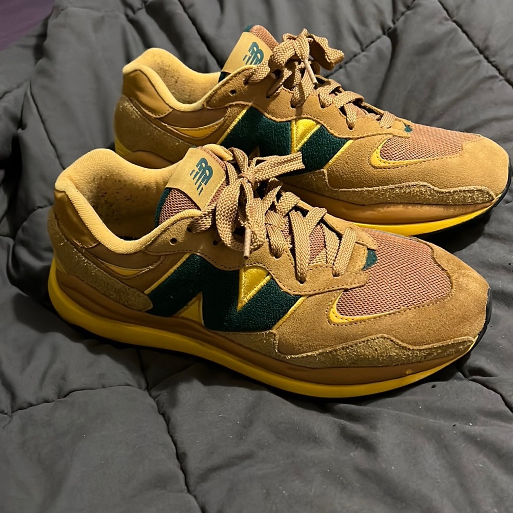 New balance 57/40 sz 11